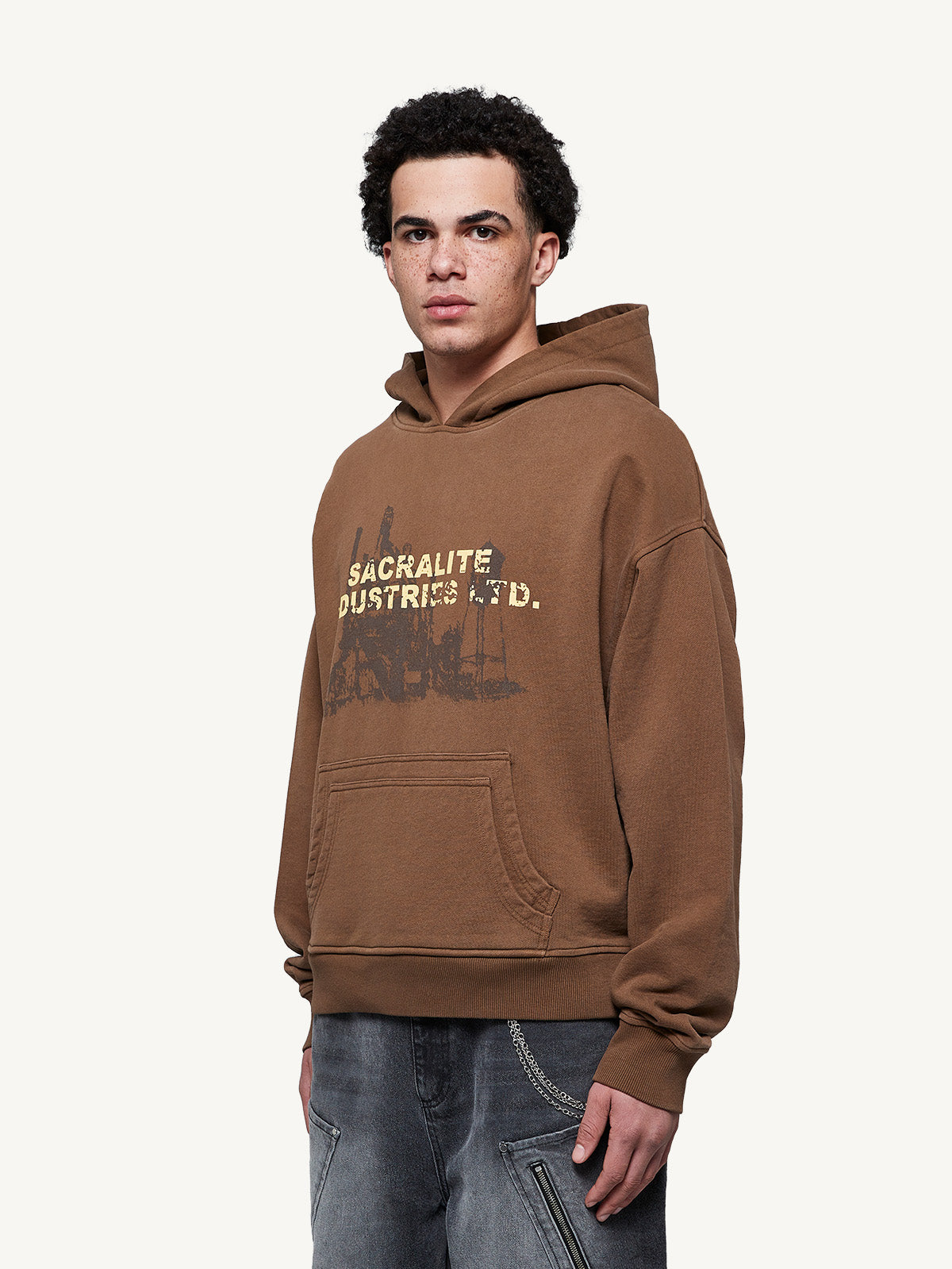 INDUSTRY HOODIE - RUST BROWN