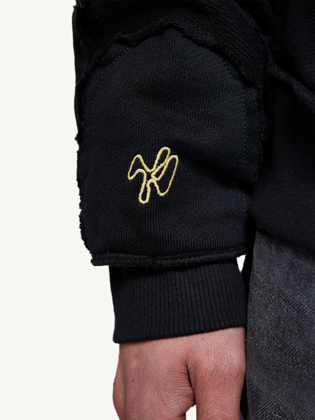 SPLIT HOODIE - BLACK