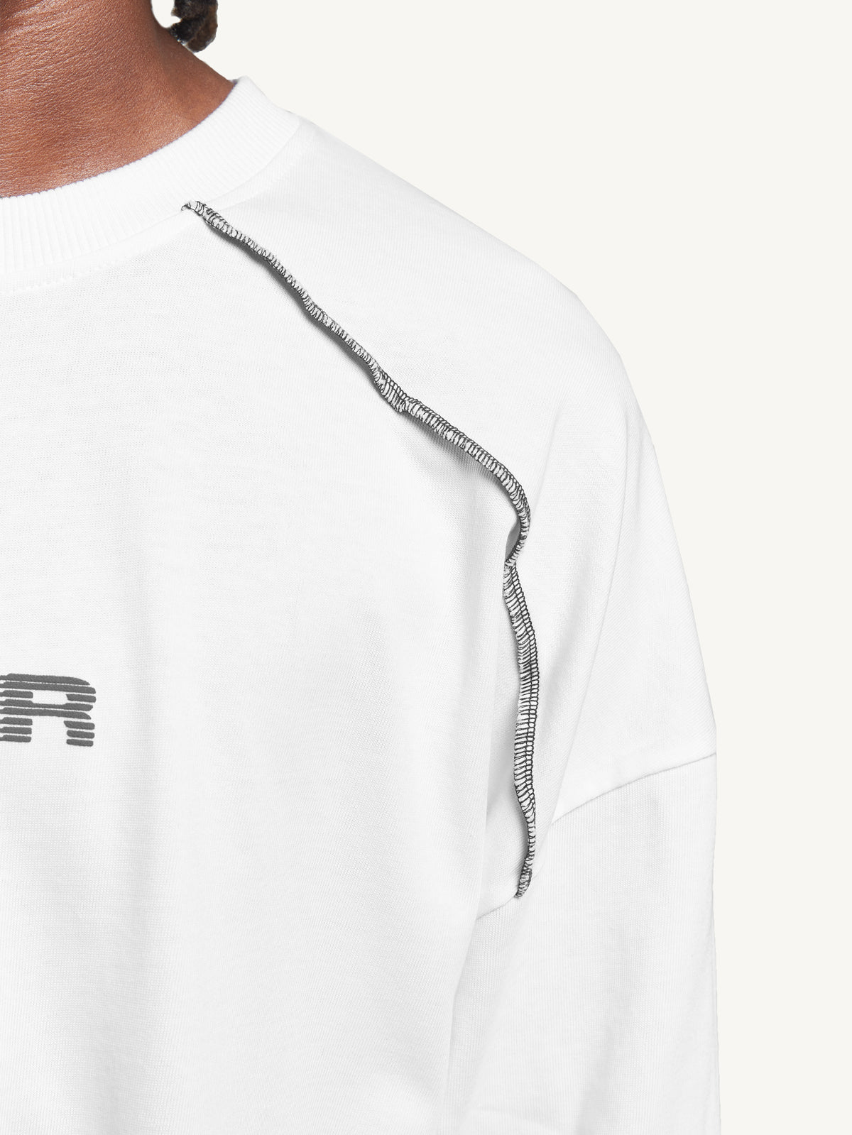 RUSTIC STITCH LONGSLEEVE - WHITE