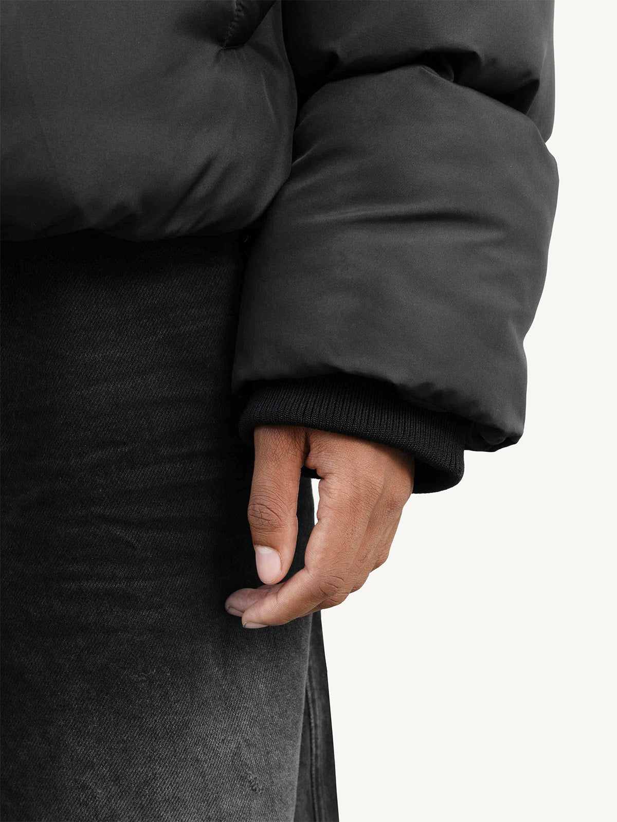 SCR PUFFER JACKET - BLACK