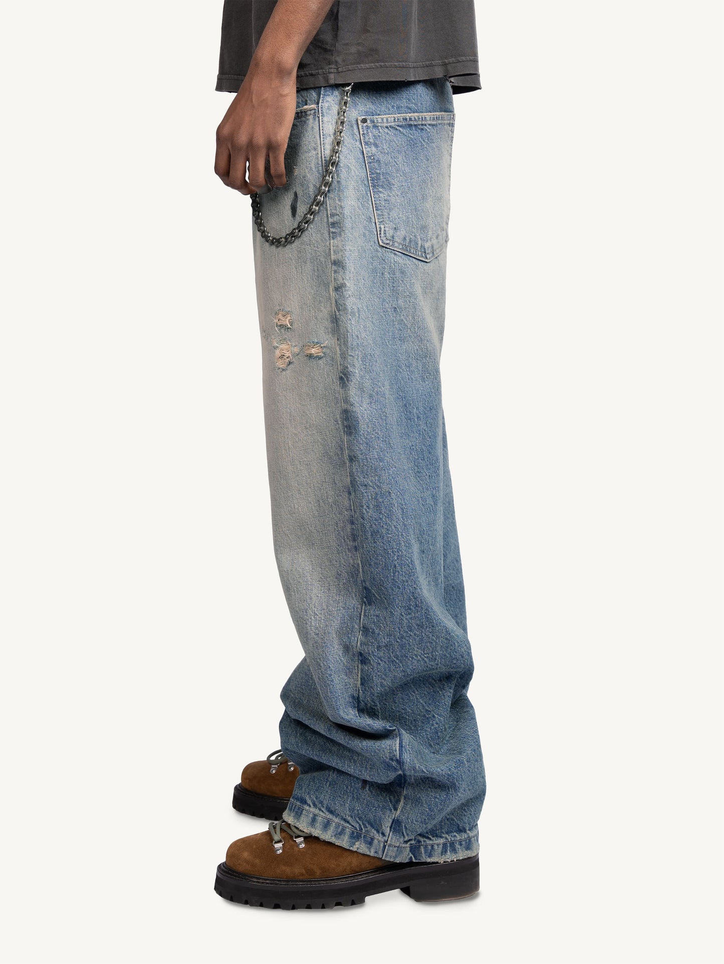WORN OUT DENIM - WASHED BLUE