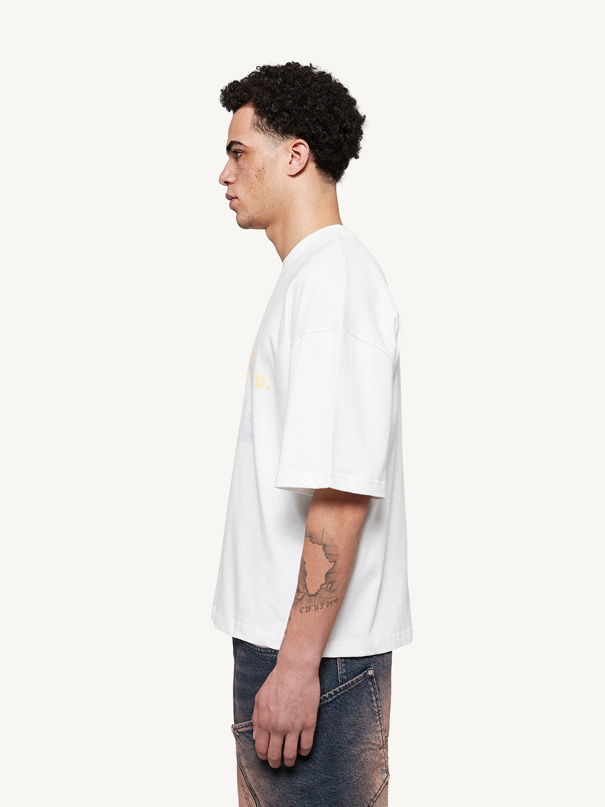 INDUSTRY TSHIRT - OFFWHITE