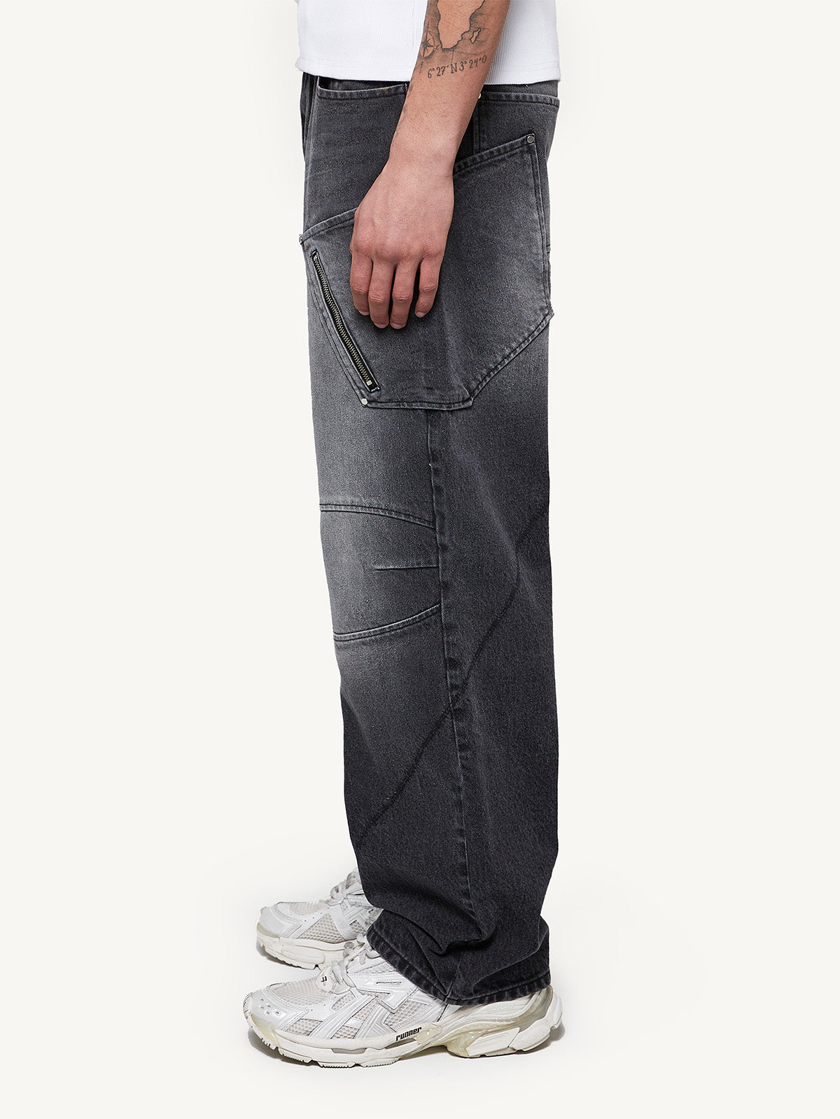 JEANS - WASHED GREY