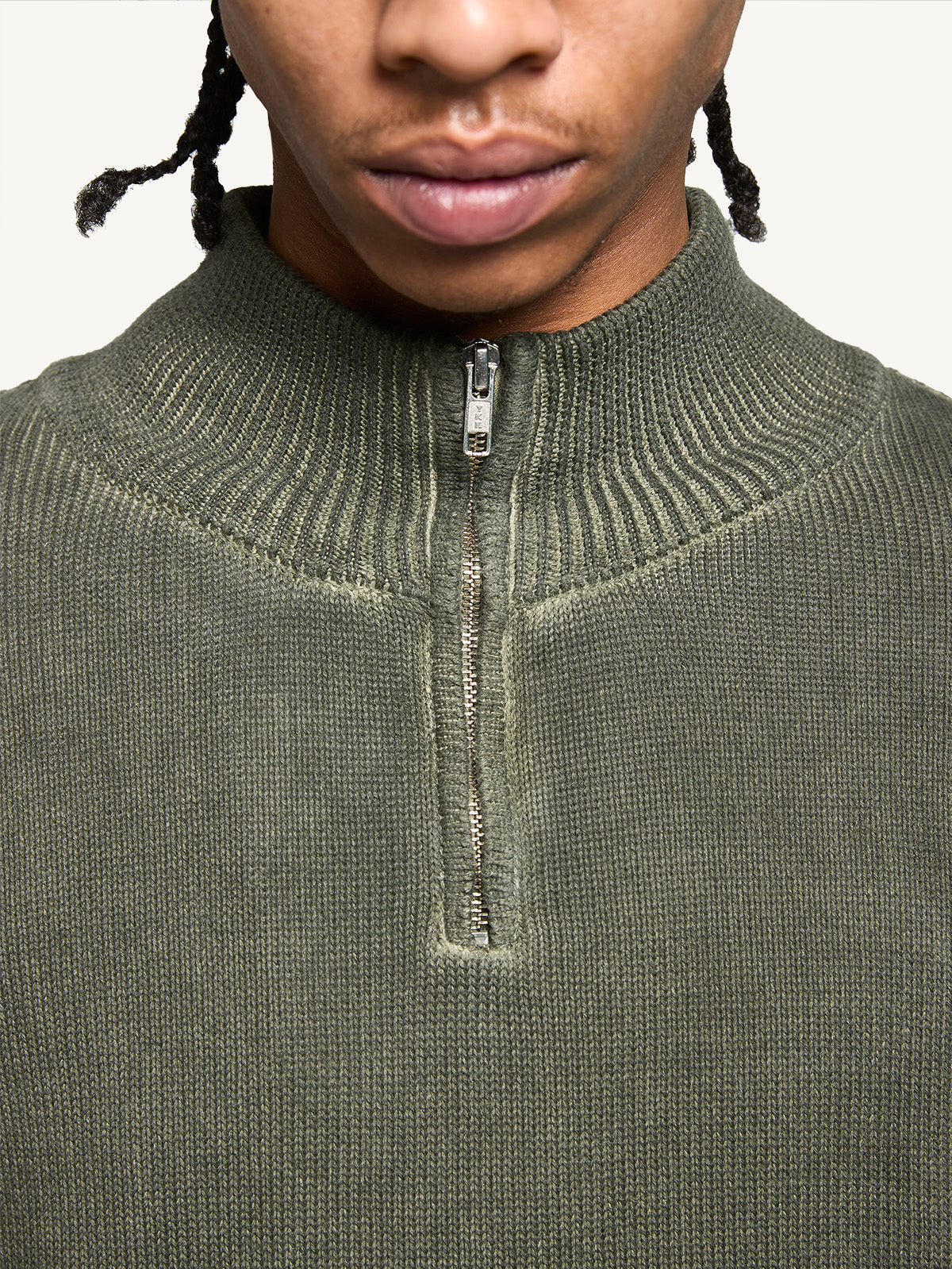 OIL WASHED KNIT HALF ZIP - GREEN