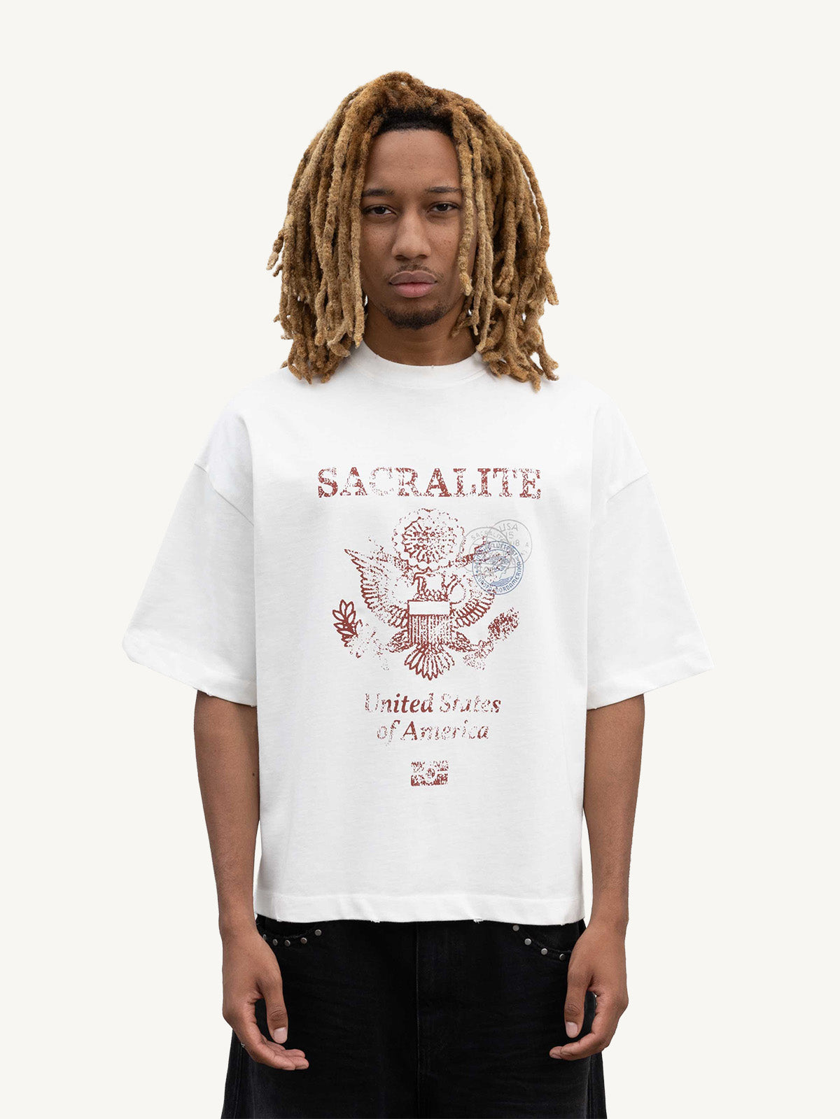 PASSPORT TSHIRT - OFF WHITE