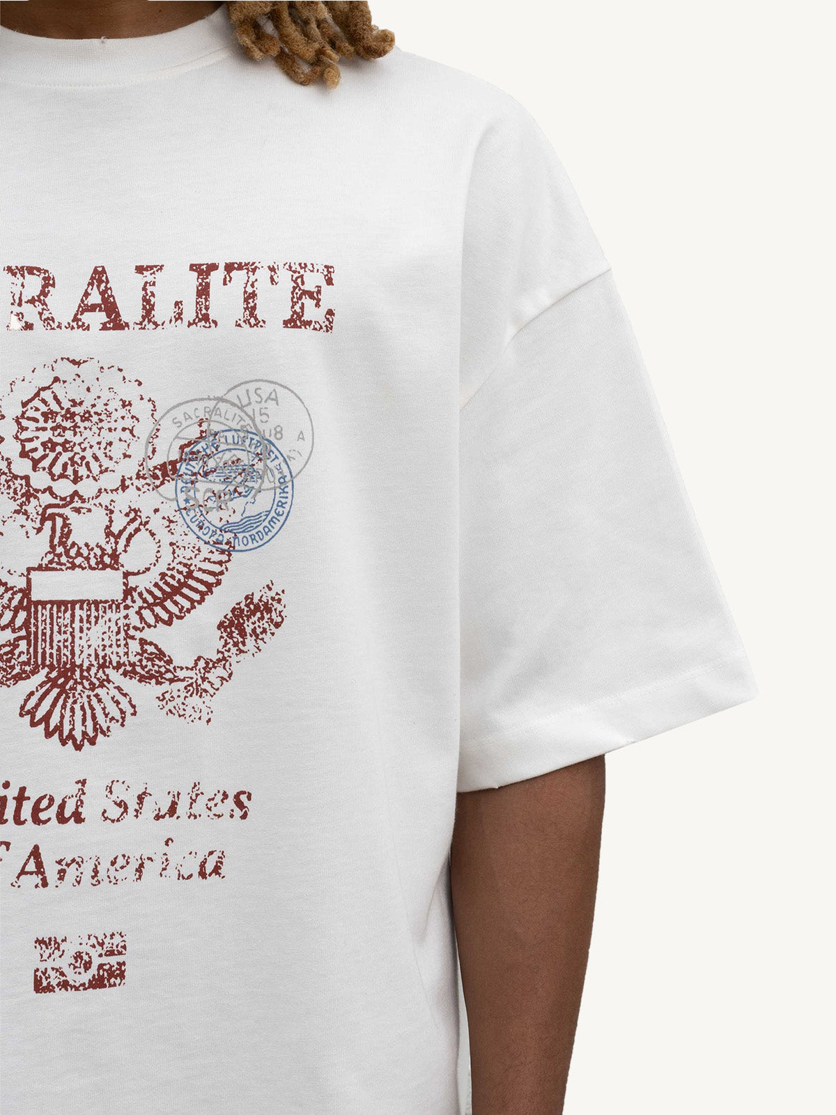 PASSPORT TSHIRT - OFF WHITE