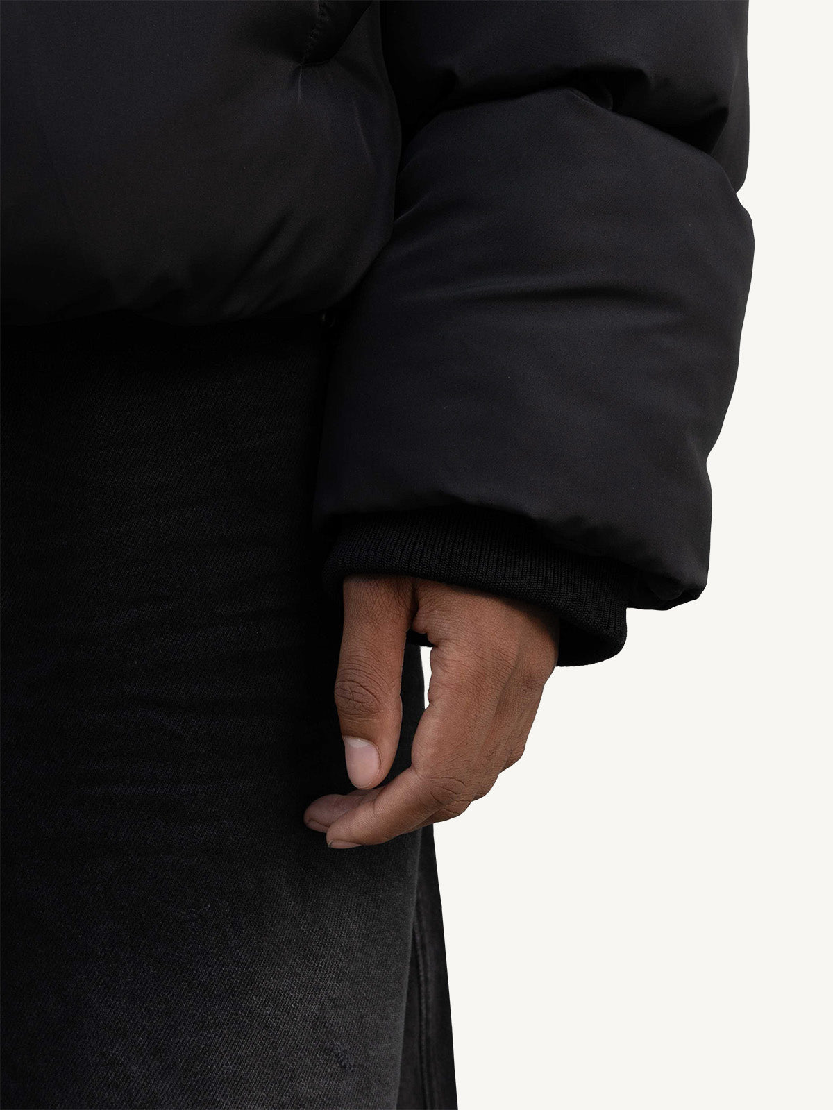 SCR PUFFER JACKET - BLACK