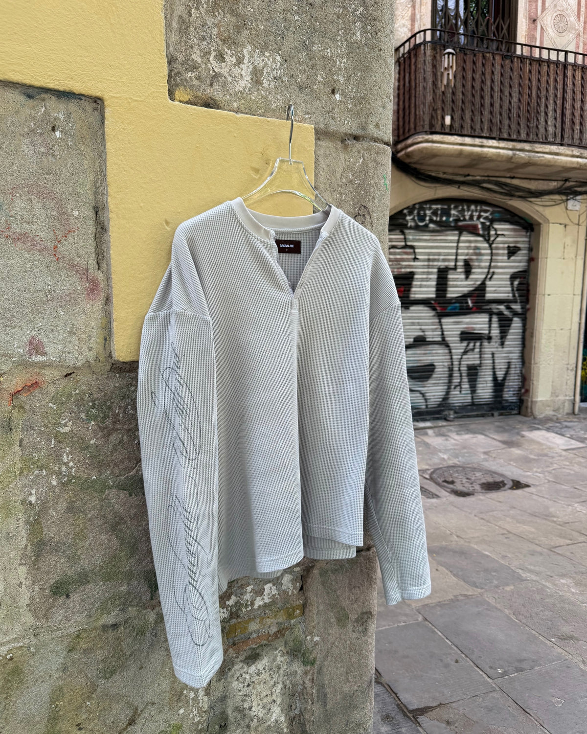 WAFFLE HENLEY L/S - GREY