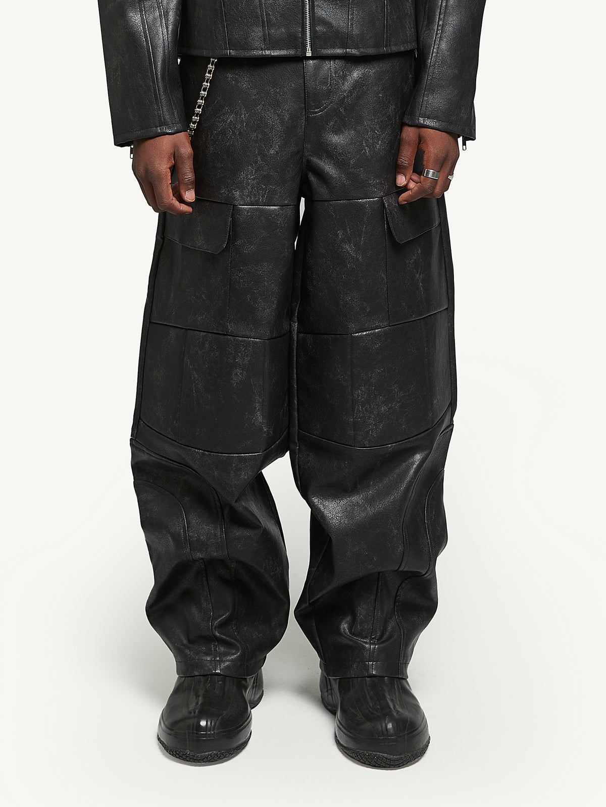 FUME LEATHER PANTS - BLACK